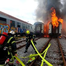 Požar na vagonu u Zagrebu
