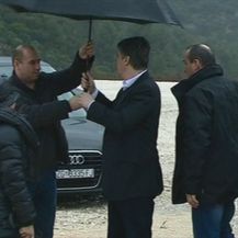 Hrvatski političari s kišobranom - 3