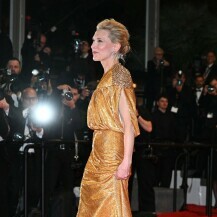 Cate Blachett u zlatnoj haljini