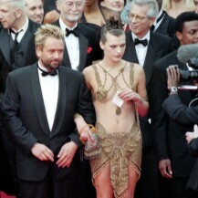 Milla Jovovich 1997. u Cannesu