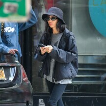 Zoe Kravitz u capri tajicama