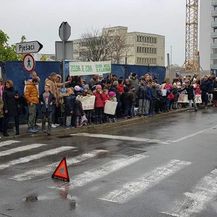 Miran prosvjed stanara Donjeg grada u Ulici kneza LJudevita Posavskog (Foto: Dnevnik.hr) - 4