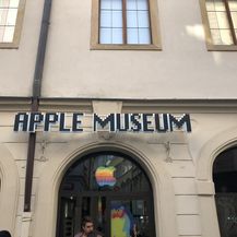Appleov muzej u Pragu (Foto: ZIMO)