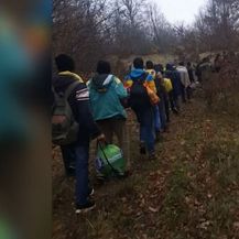 Migranti putuju kroz Liku (Foto: Dnevnik.hr)