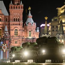 Ruska vojna parada (Foto: AFP) - 3