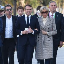 Brigitte Macron u predivnom kaputu - 6