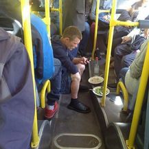 Prizori iz javnog prijevoza (Foto:Instagram/humansoftrulai) - 25