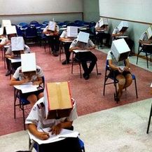 Prepisivanje (Foto: boredpanda.com)