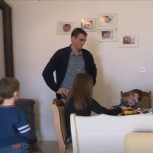 Mateo Torić sa svojom djecom - 3