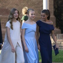 Kraljica Letizia u haljini brenda Bouret u srpnju ove godine