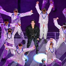 Spektakularni nastup korejskog pjevača Jeona Jungkooka na otvaranju Svjetskog nogometnog prvenstva u Katru - 7