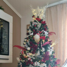 Predivno okićeno božićno drvce Anamarije Malenice iz Solina - 11