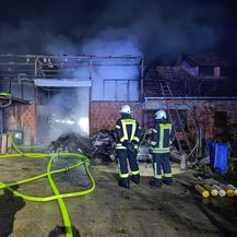 Požar pogona tekstila u Petrinji - 8