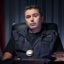 izlazak sa slijepom djevojkom intj datira s još jednim intj