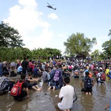 Južnoamerički migranti putuju prema SAD-u (Foto: AFP) - 1