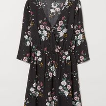 H&M haljina cvjetnog uzorka, 14,99 eura