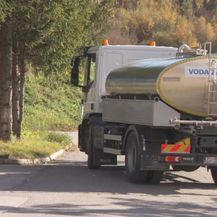 Cisterna prevozi vodu u sela u okolici Samobora (Foto: Dnevnik.hr)