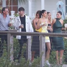 Kendall Jenner i Camila Morrone (Foto: Profimedia)