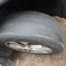 Istrošene automobilske gume (Foto: PU Maribor) - 2