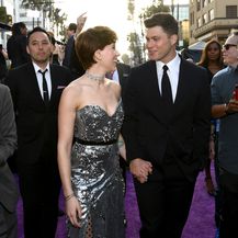 Scarlett Johansson i Colin Jost (Foto: Getty Images)