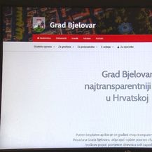 Poruka grada Bjelovara (Foto: Dnevnik.hr)