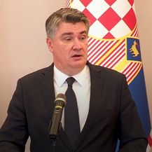 Predsjednik Zoran Milanović na konferenciji za medije