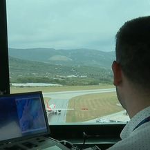 Ante Olujić, toranjski kontrolor leta - 3