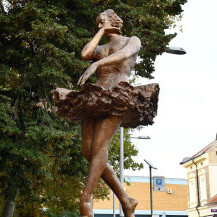 Skulptura Miji Čorak Slavenskoj - 7