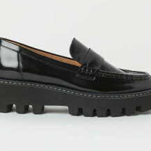 H&M loaferice, 451 kn
