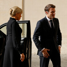 Brigitte i Emmanuel Macron na privatnoj audijenciji kod pape Franje u Vatikanu - 4