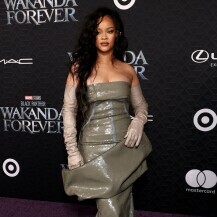 Rihanna na premijeri filma Wakanda Forever u Los Angelesu - 2