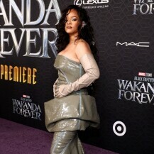Rihanna na premijeri filma Wakanda Forever u Los Angelesu - 5