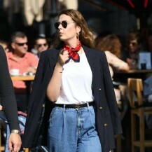 Spoj sakoa i traperica na zagrebačkoj špici