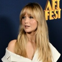 Jennifer Lawrence na premijeri filma Zurawski v Texsas - 3