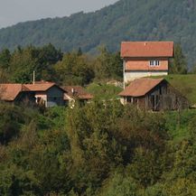 Dnevnik u vašem selu: Svi putevi ne vode iz Ježovca (Foto: Dnevnik.hr) - 4