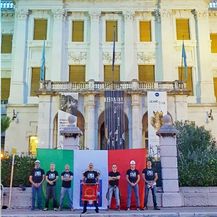 Na Guvernerovoj palači osvanula talijanska zastava (Foto: Cristiano Puglisi)