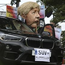 Prosvjedi na frankfurtskom auto showu (Foto: AFP) - 2