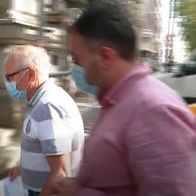 Uhićeni dolaze na sud - 1