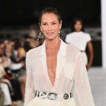 Christy Turlington prošetala modnom pistom na Tjednu mode u New Yorku