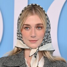 Elizabeth Debicki na reviji modne kuće Dior