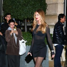 Rosie Huntington-Whiteley u Parizu