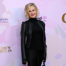 Melanie Griffith na gala večeri dobrotvorne organizacije