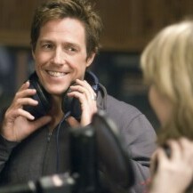 Hugh Grant u filmu Glazba i stihovi