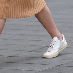 Street stylerica iz Zagreba u uskoj pletenoj haljini - 2