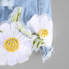 SheIn traperice s cvjetnim aplikacijama