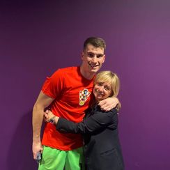 Dominik Livaković i Iva Olivari
