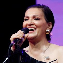 Nina Badrić na koncertu u Makarskoj