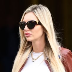 Zgodna plavuša iz Zagreba u čizmicama modne kuće Louis Vuitton