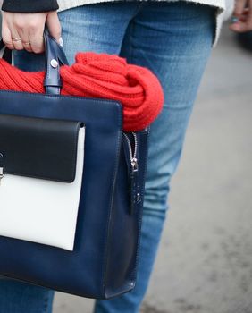 Torba ne smije biti previše velika, nego proporcionalna tijelu