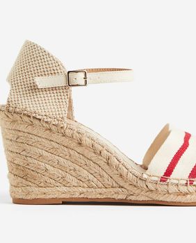 H&M, 29,99 eura